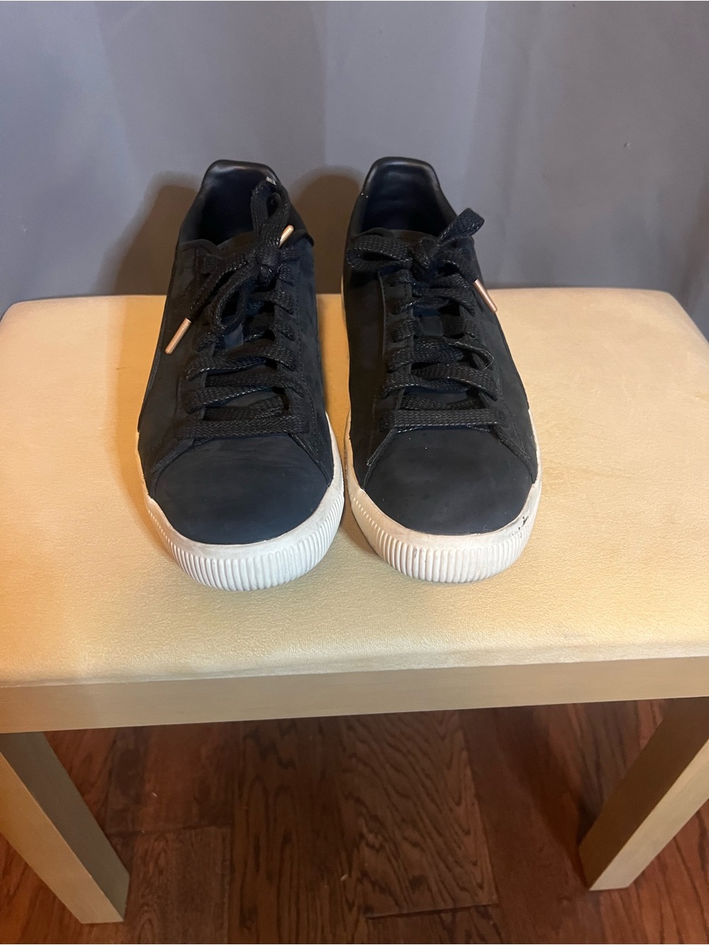 Men's Puma Black Lace-Up Low-Top Sneakers with White Rubber Sole